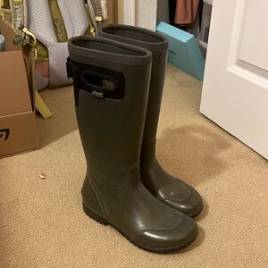 Bogs Women's Winter & Rain Boots - Dark Green